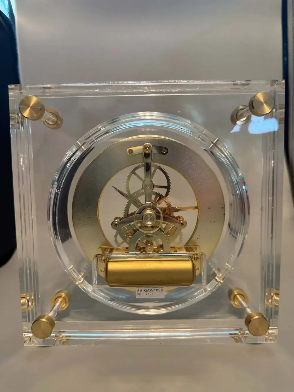 Working Vintage Seiko QAW105G Quartz Skeleton Mantel Clock in Lucite Case